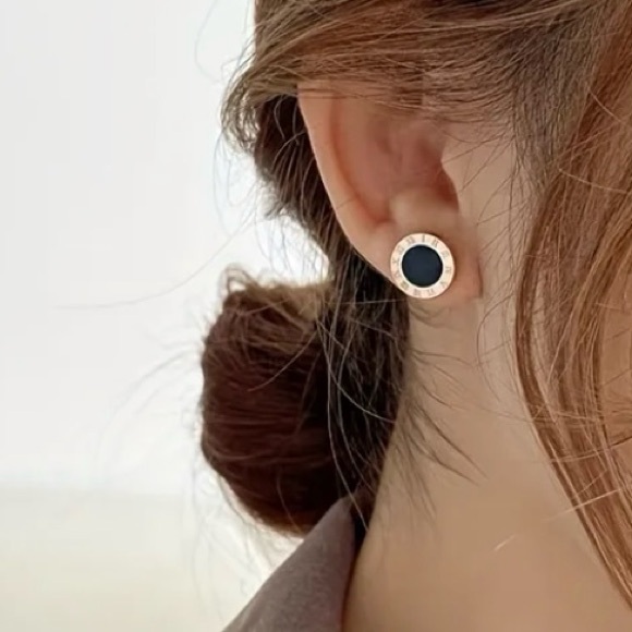 Jewelry - 18K Gold Plated Titanium Steel Stud Earrings Gold and Black